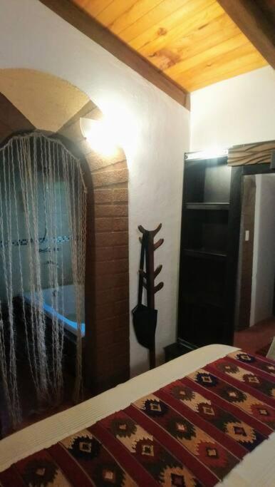 Cabana Con Banera Y Chimeneas En Puesta De Sol El Pacifico Exterior photo